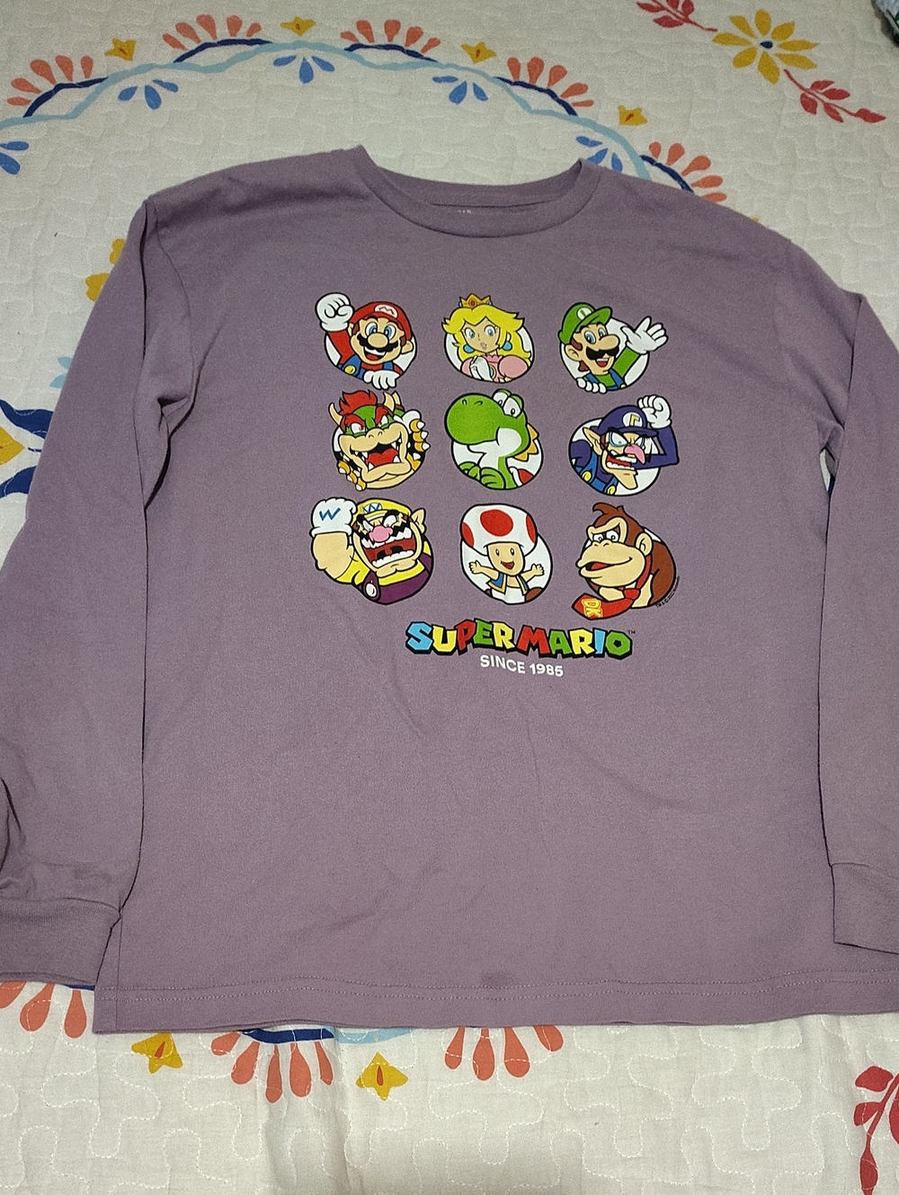Super Mario long sleeve